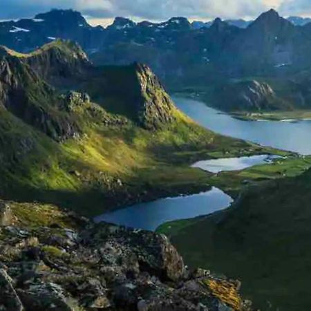 Leilighet med balkong og havutsikt på Napp. Eksteriør bilde